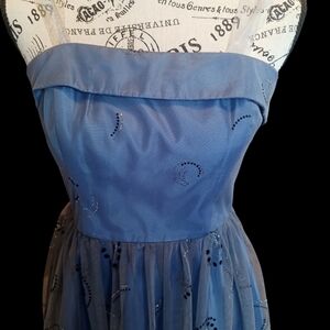Reign on dress